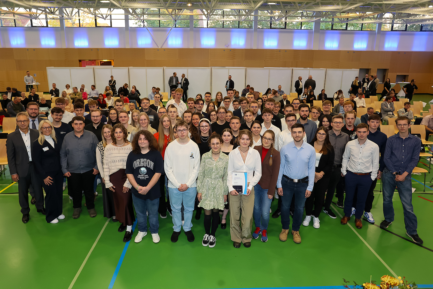 067-24-10-24-Gruppenbild_Bestenehrung.jpg